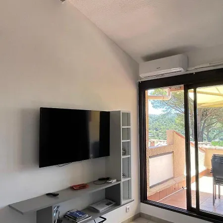 Lägenhet Gigaro Sylvabelle Sea Cocoon Duplex *